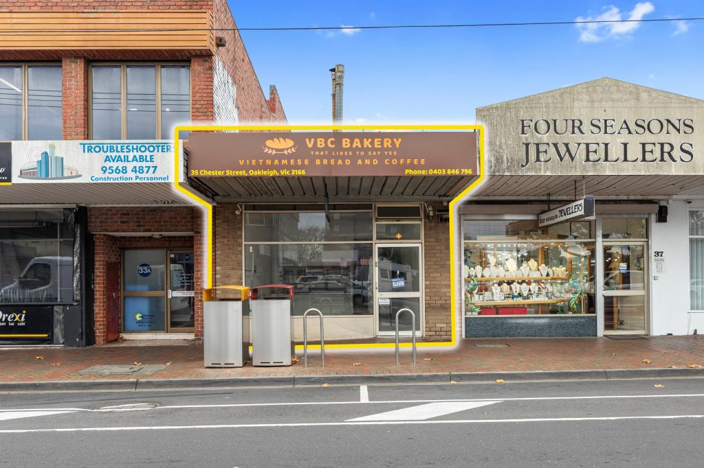 35 CHESTER ST, OAKLEIGH, VIC 3166