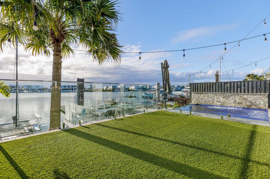 45 Quay Cct, Newport, QLD 4020