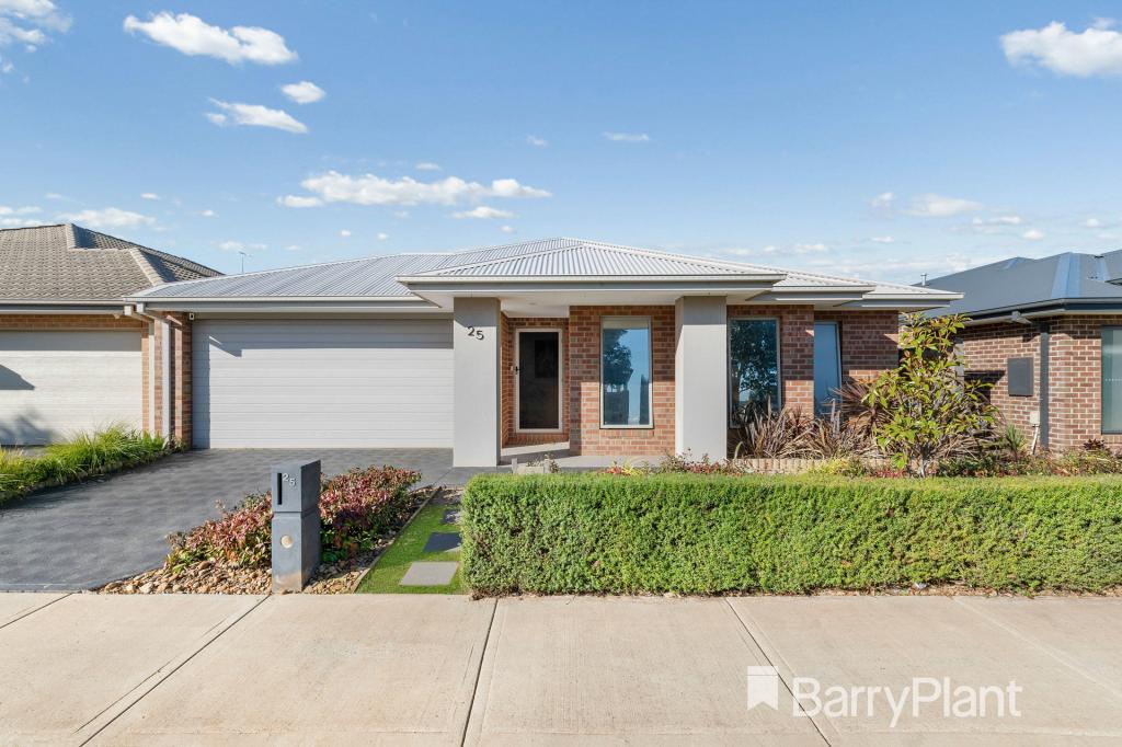 25 Somerset Rd, Thornhill Park, VIC 3335