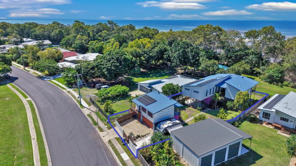 178 Kingfisher Pde, Toogoom, QLD 4655