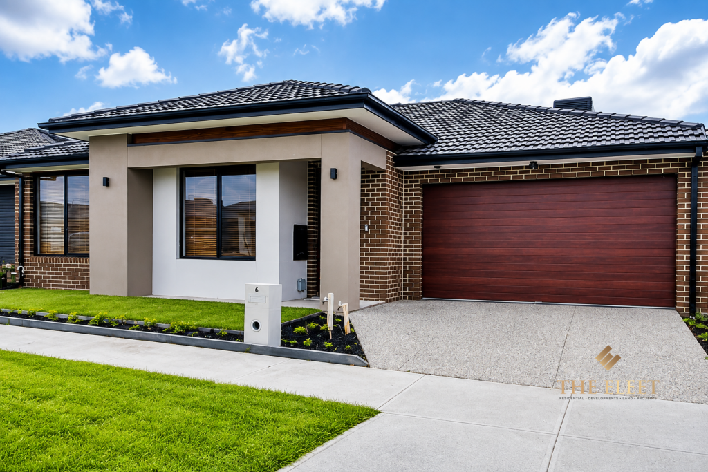 6 BLAINE CCT, TARNEIT, VIC 3029