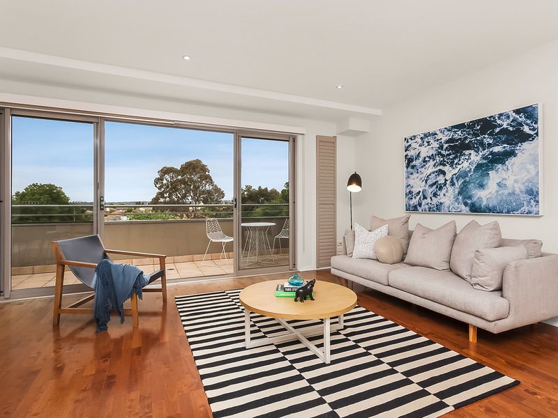 8/82 Mount St, Heidelberg, VIC 3084