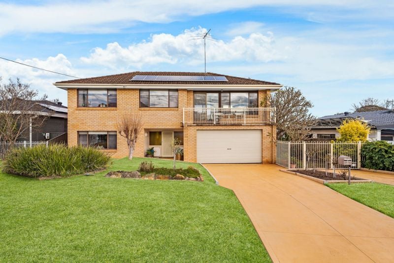 3 Teralba Rd, Leumeah, NSW 2560