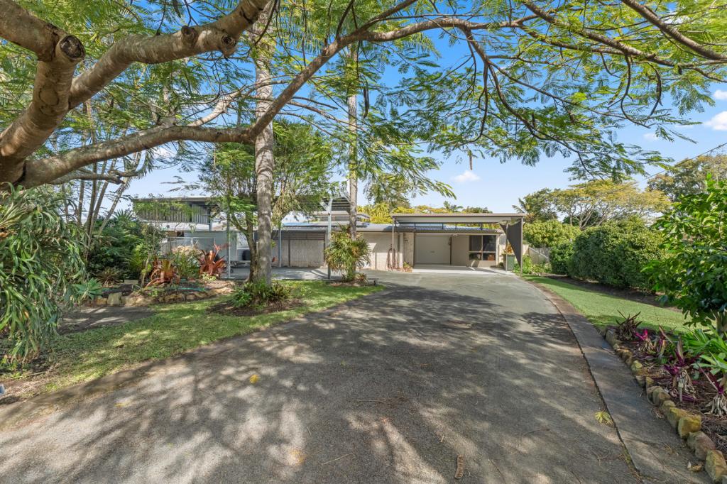 16 Mylne Ct, Torquay, QLD 4655