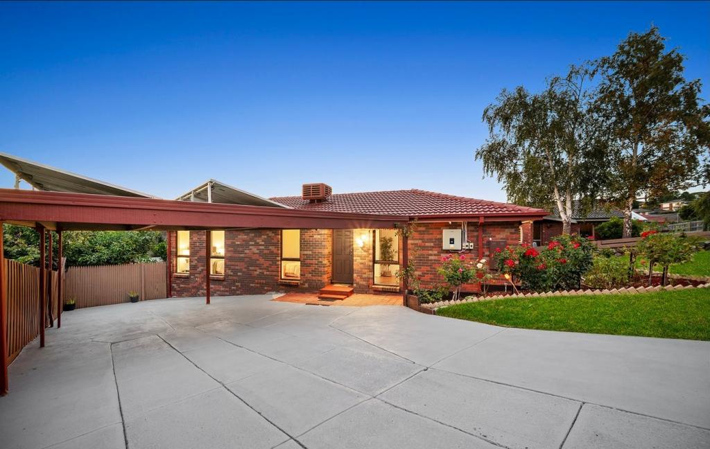 47 Matthew Flinders Ave, Endeavour Hills, VIC 3802