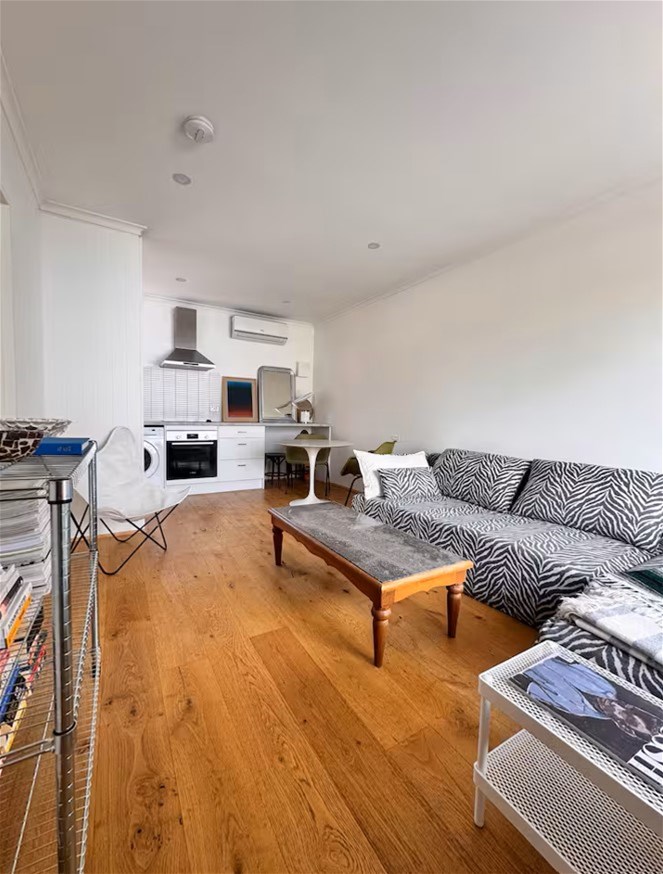 8/15 Mozart St, St Kilda, VIC 3182
