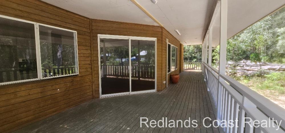 4 Fernando Rd, Russell Island, QLD 4184