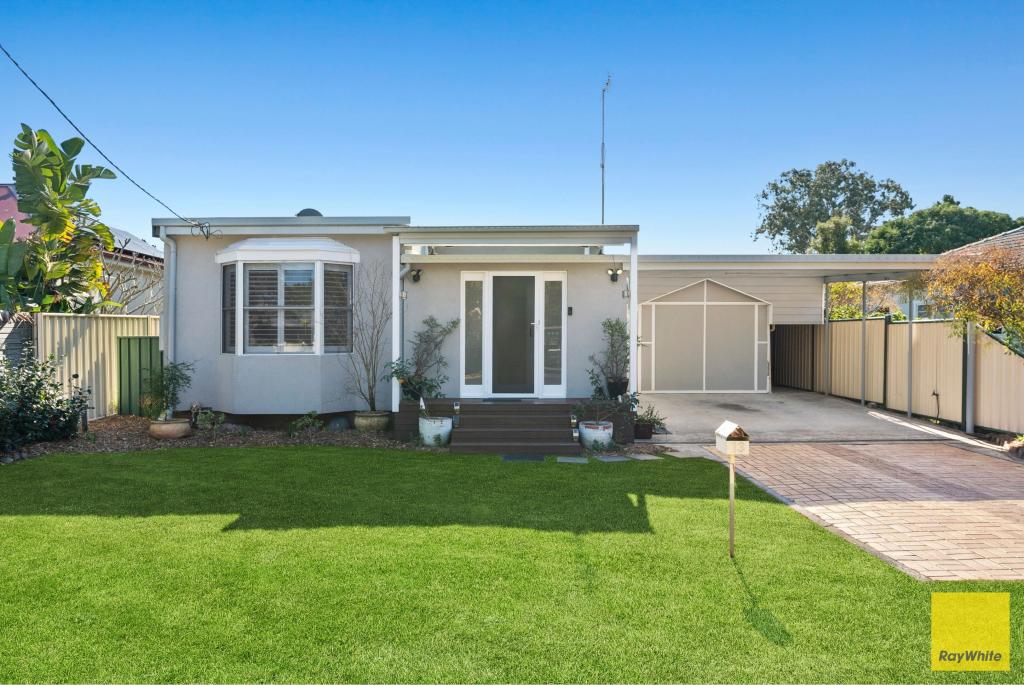 13 TERRY AVE, WOY WOY, NSW 2256