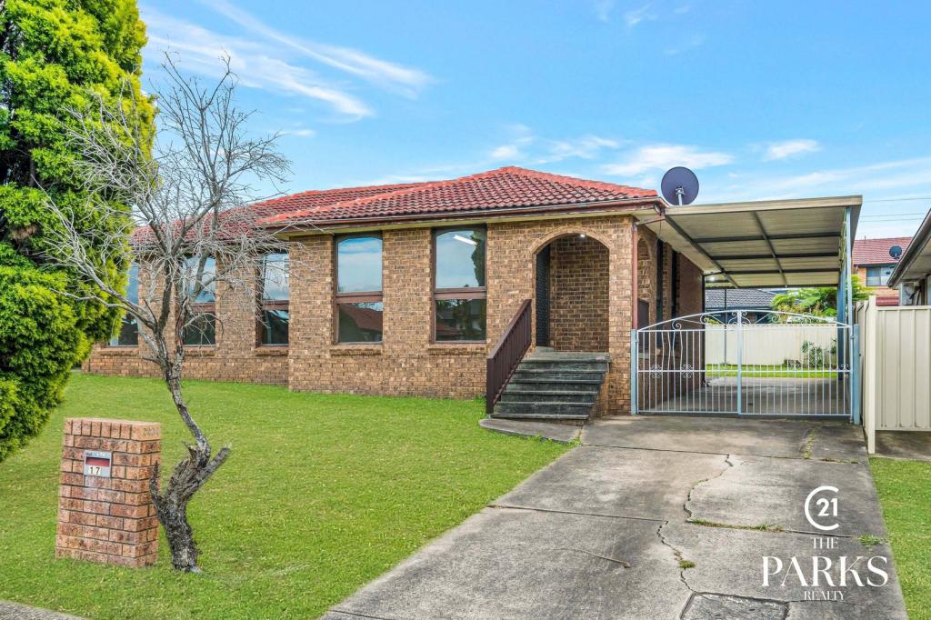 17 Bettong Cres, Bossley Park, NSW 2176