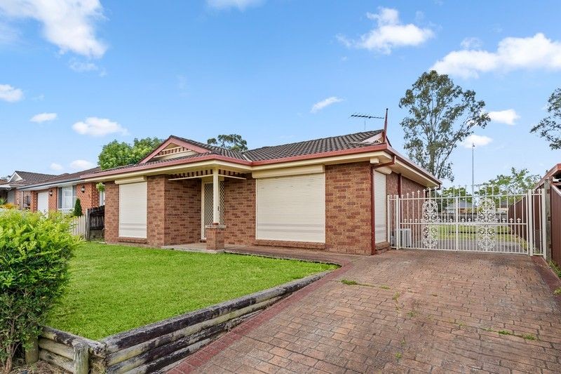 84 SOUTHEE CCT, OAKHURST, NSW 2761