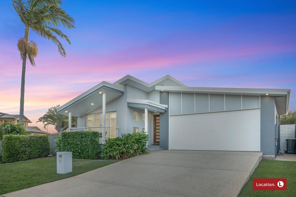 23 Robert John Cct, Coral Cove, QLD 4670
