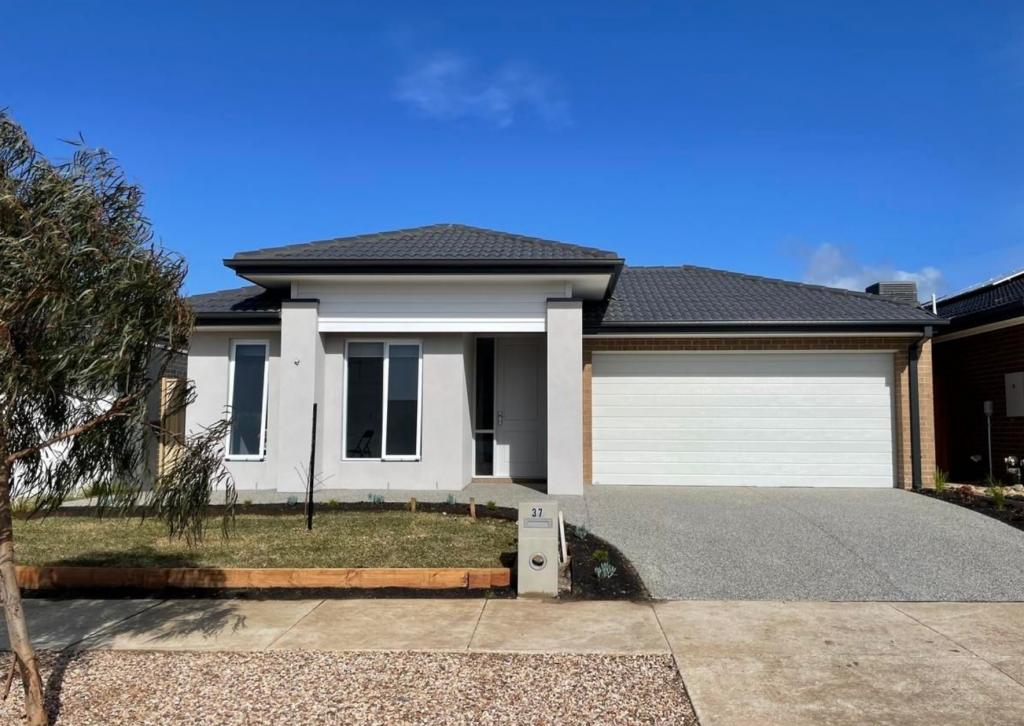 37 Penderel Dr, Mount Duneed, VIC 3217