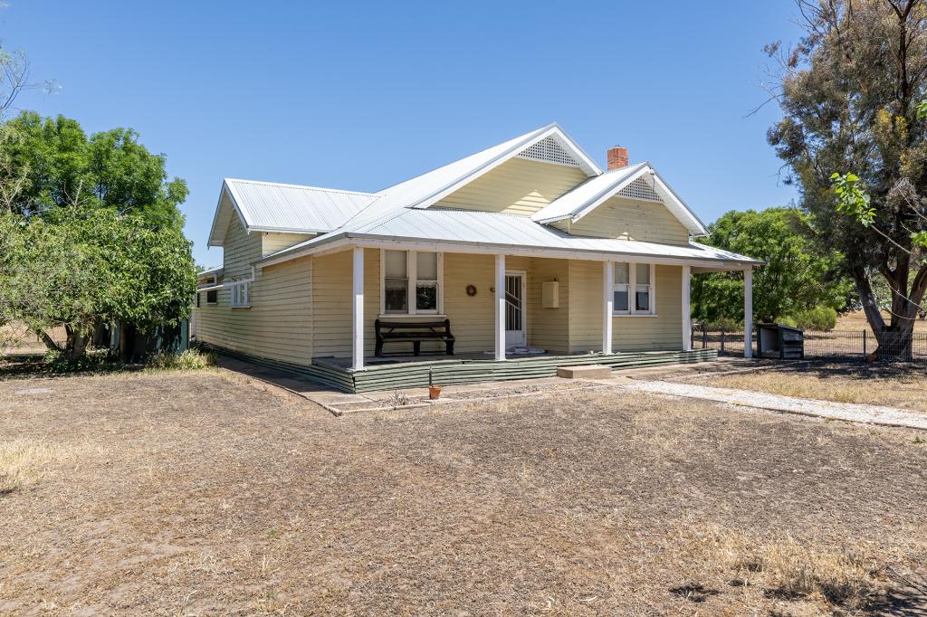 1561 Rifle Butts Rd, Noradjuha, VIC 3409