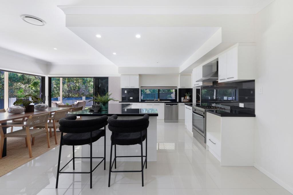 17 Joshua Pl, Oxenford, QLD 4210