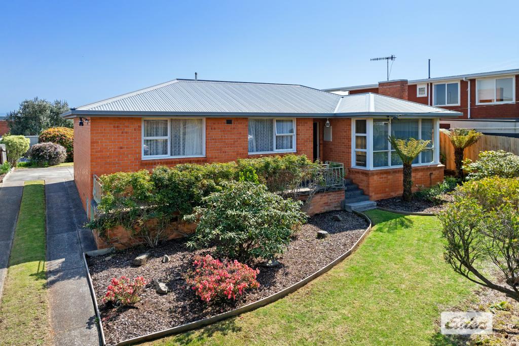 30 Richardson Cres, Park Grove, TAS 7320