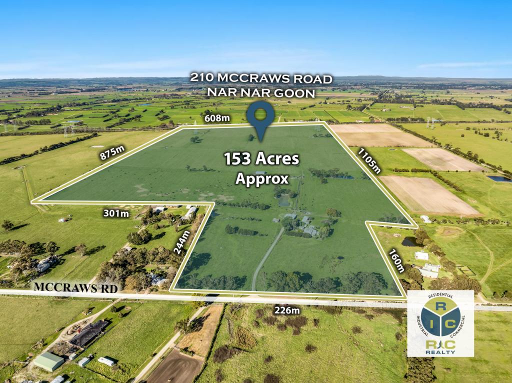 210 MCCRAWS RD, NAR NAR GOON, VIC 3812