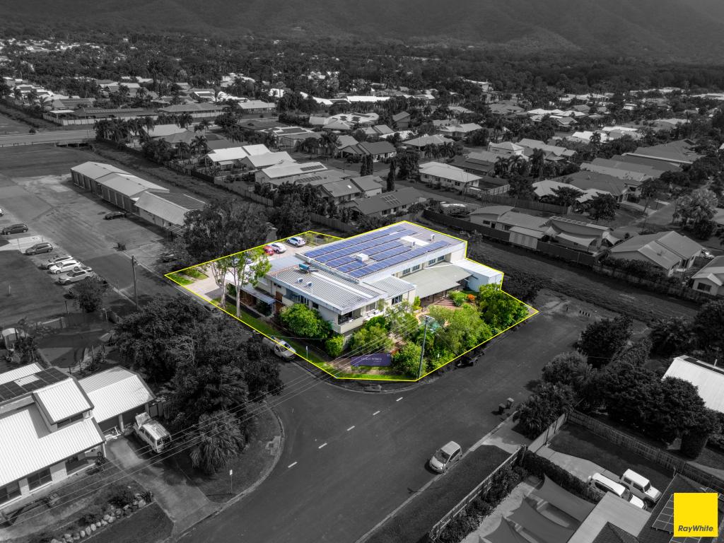 17 CAYLEY ST, TRINITY BEACH, QLD 4879