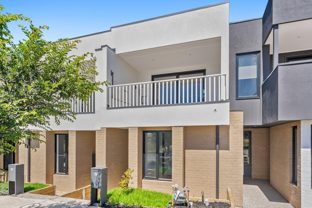 47 GARRONG AVE, WOLLERT, VIC 3750