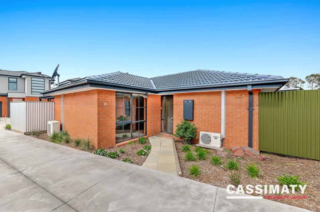 1/35 ARLEON CRES, CRANBOURNE, VIC 3977