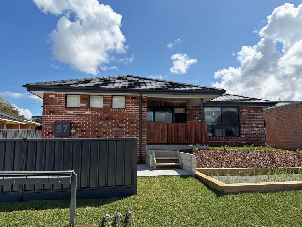 1/97 ALBERT ST, TAREE, NSW 2430