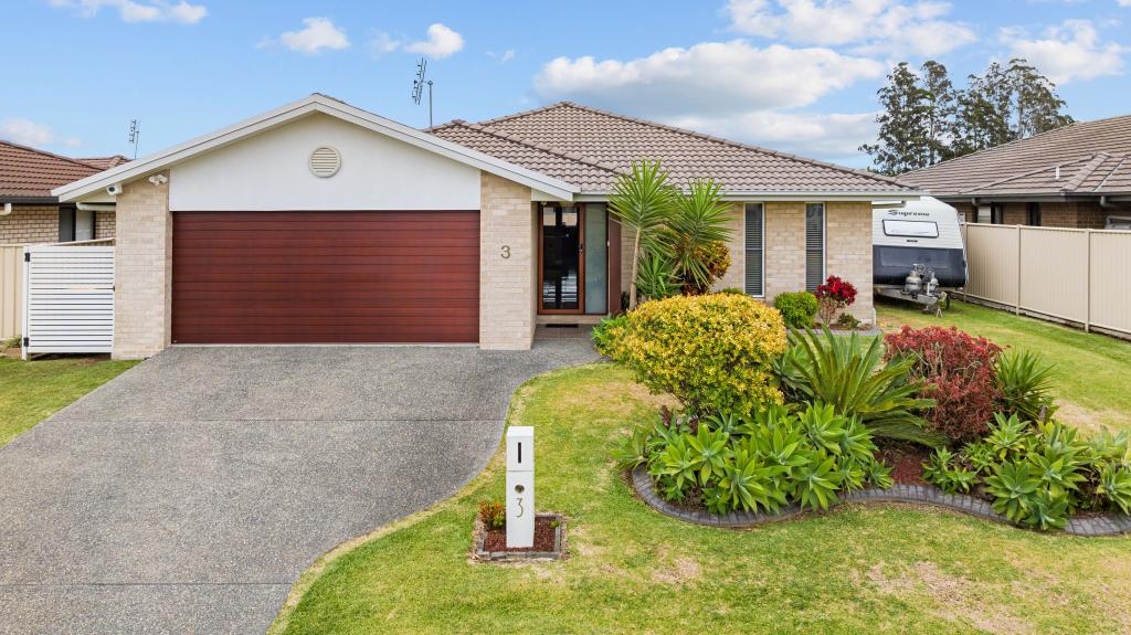 3 Mark Cl, Grafton, NSW 2460