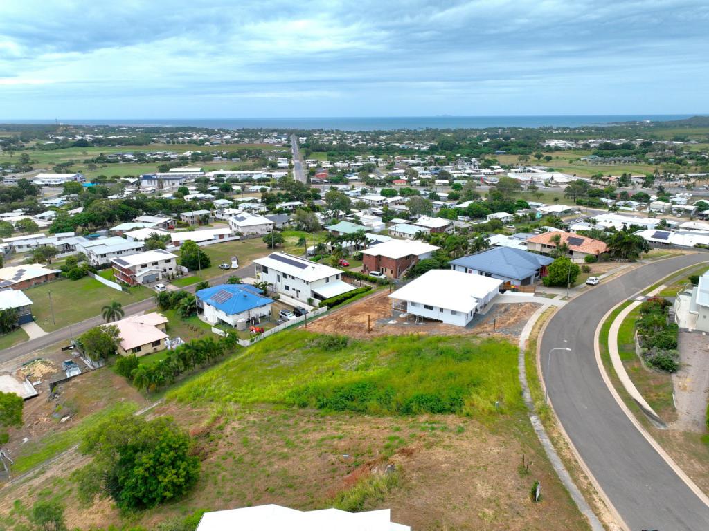 30 Tynwald Ave, Bowen, QLD 4805