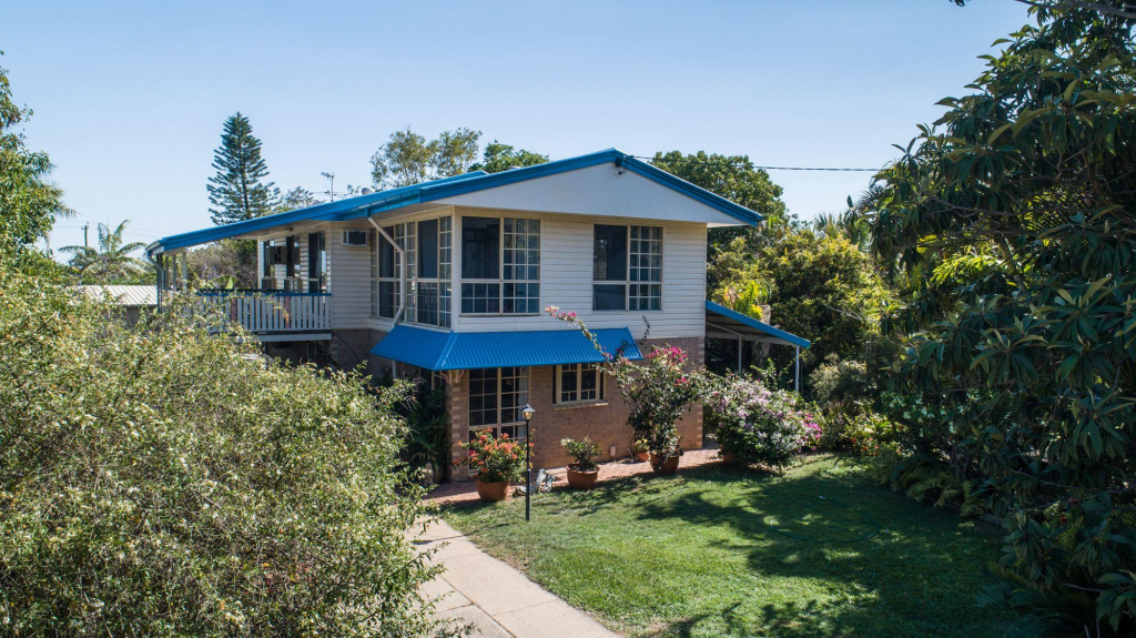 9 Menzies Ct, Moranbah, QLD 4744