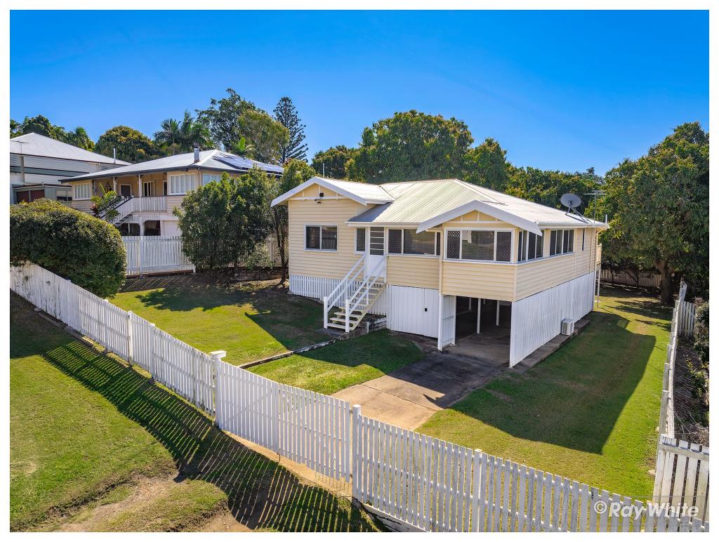 4 Lamington St, The Range, QLD 4700