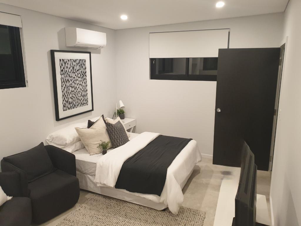 Rear-1/21 Carwar Ave, Carss Park, NSW 2221