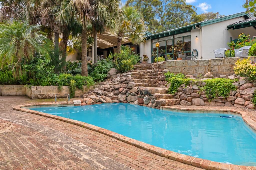 38 Carradine Rd, Mount Nasura, WA 6112