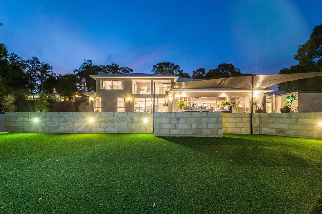 36 GIBBS RD, NOWERGUP, WA 6032