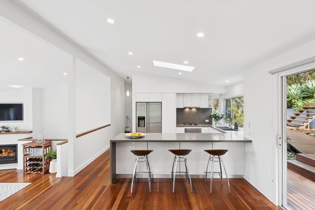 19 Hibiscus Ave, North Avoca, NSW 2260