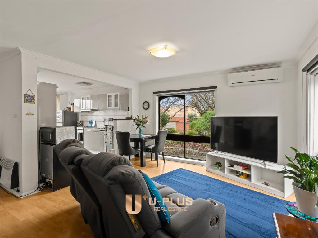 1/2 Balmoral St, Essendon, VIC 3040