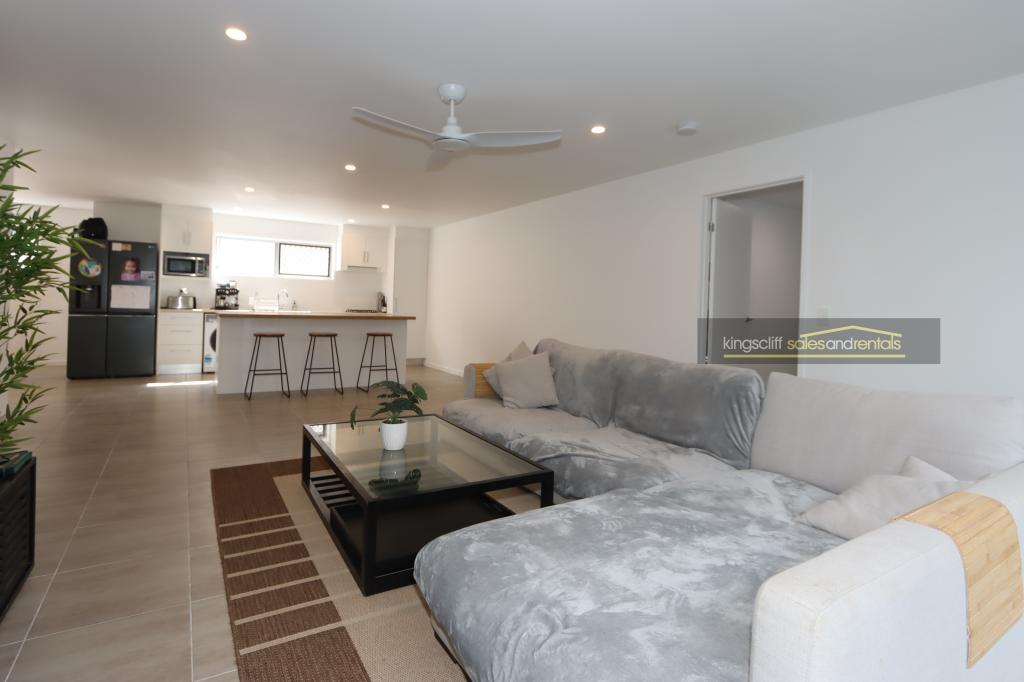 18B HARRIER ST, TWEED HEADS SOUTH, NSW 2486