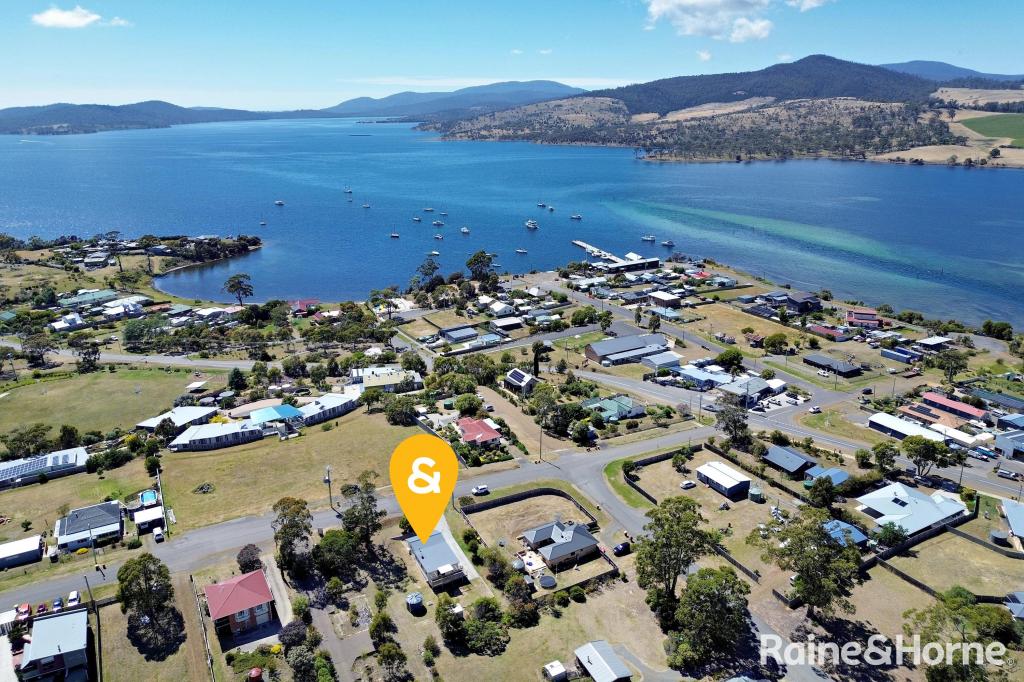 17 Bay St, Dunalley, TAS 7177