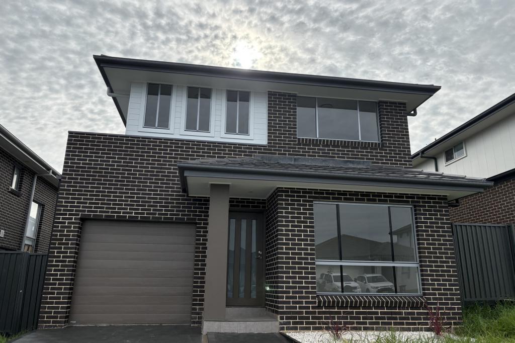 30 Roman St, Leppington, NSW 2179