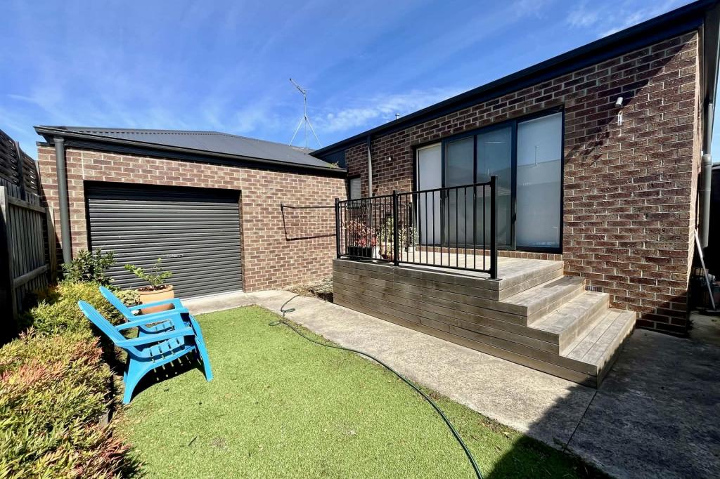 2/6 Graham St, Hamlyn Heights, VIC 3215