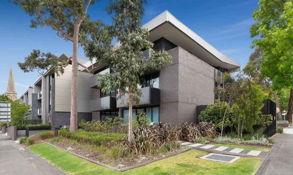 212/828 Burke Rd, Camberwell, VIC 3124