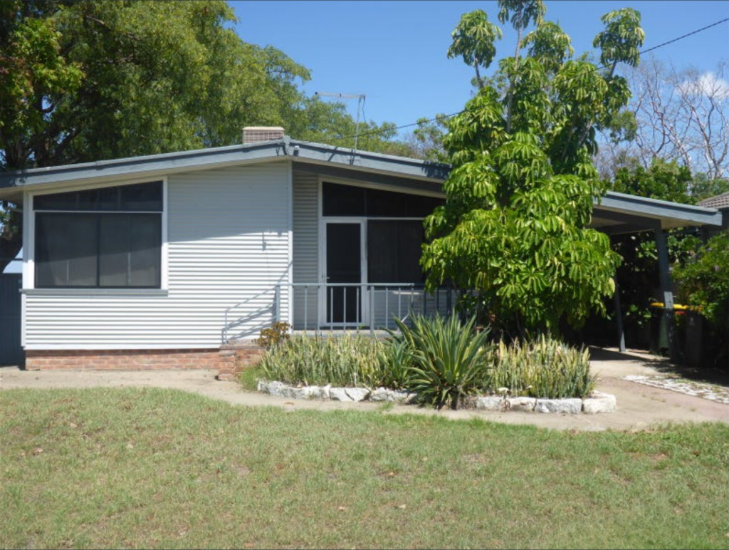 25 BARWON AVE, MOREE, NSW 2400