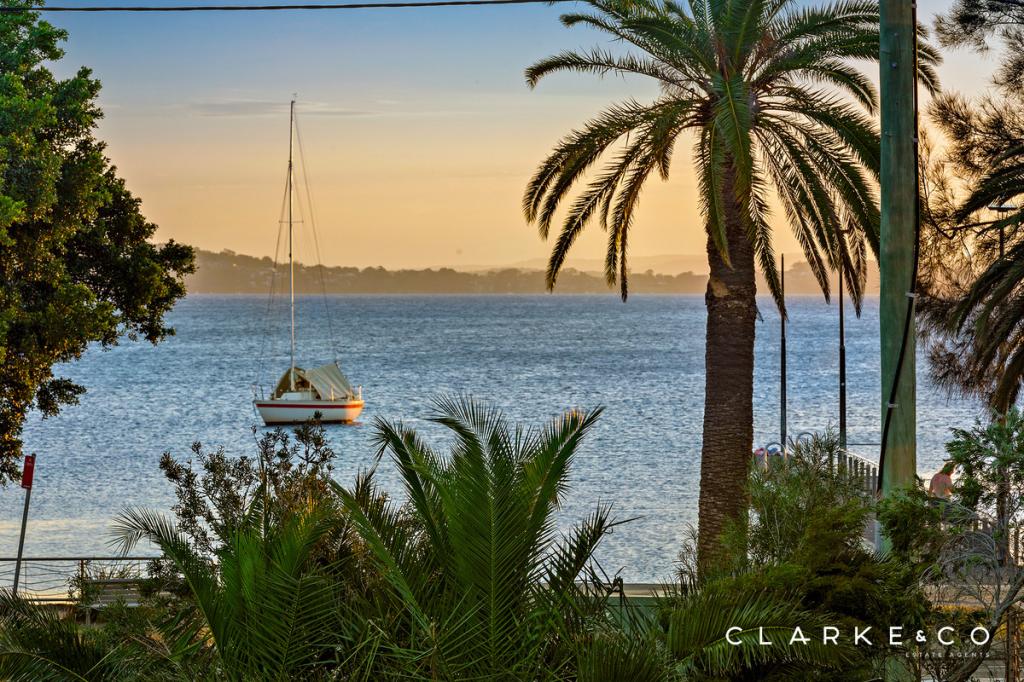 1 Edgar St, Belmont, NSW 2280