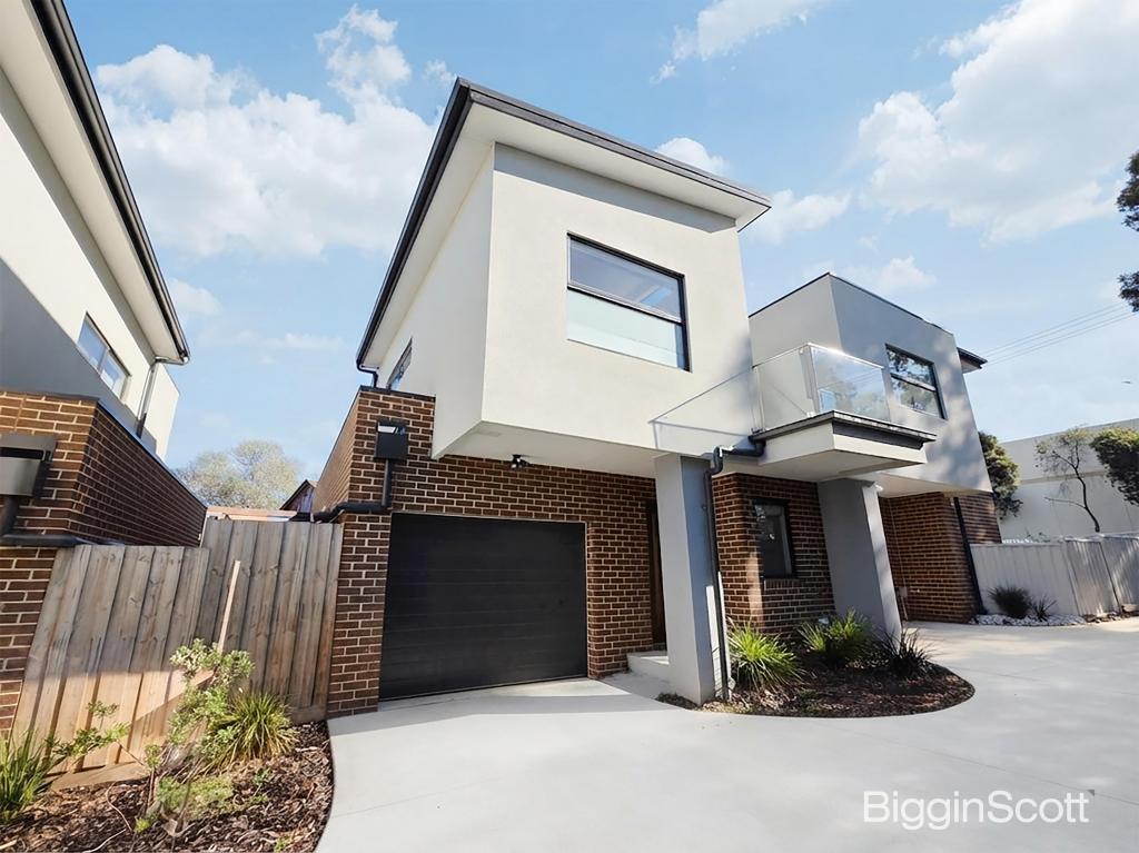 2/5 Adele Ave, Ferntree Gully, VIC 3156
