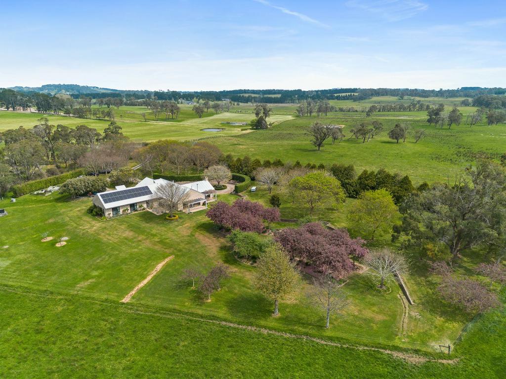 6110 Illawarra Hwy, Moss Vale, NSW 2577