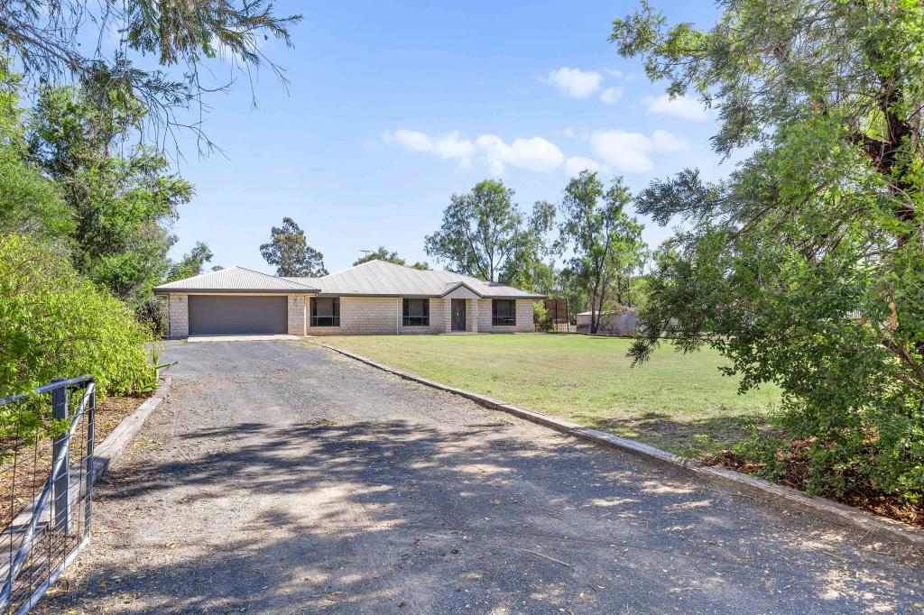 25 Silica Rd, Emerald, QLD 4720
