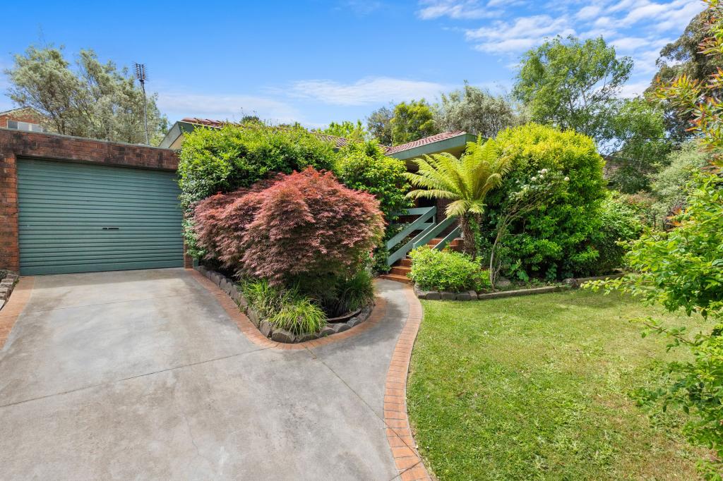 27 Interman Rd, Boronia, VIC 3155