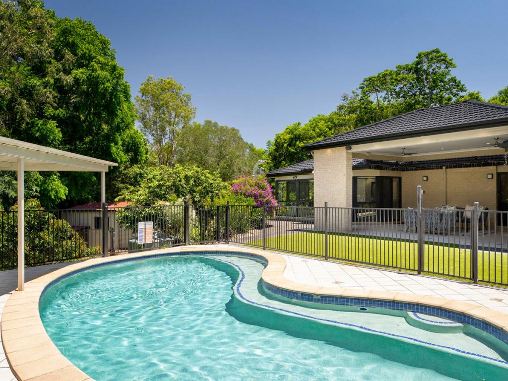 12 Dudley Ct, Bunya, QLD 4055