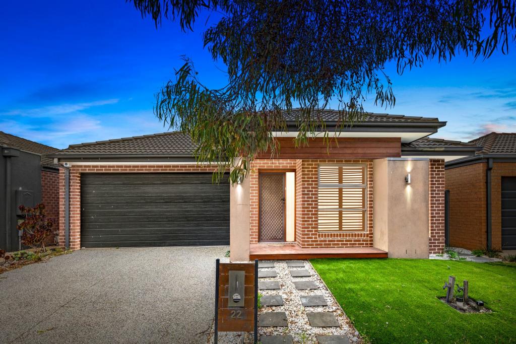 22 Hawkstone Rd, Manor Lakes, VIC 3024