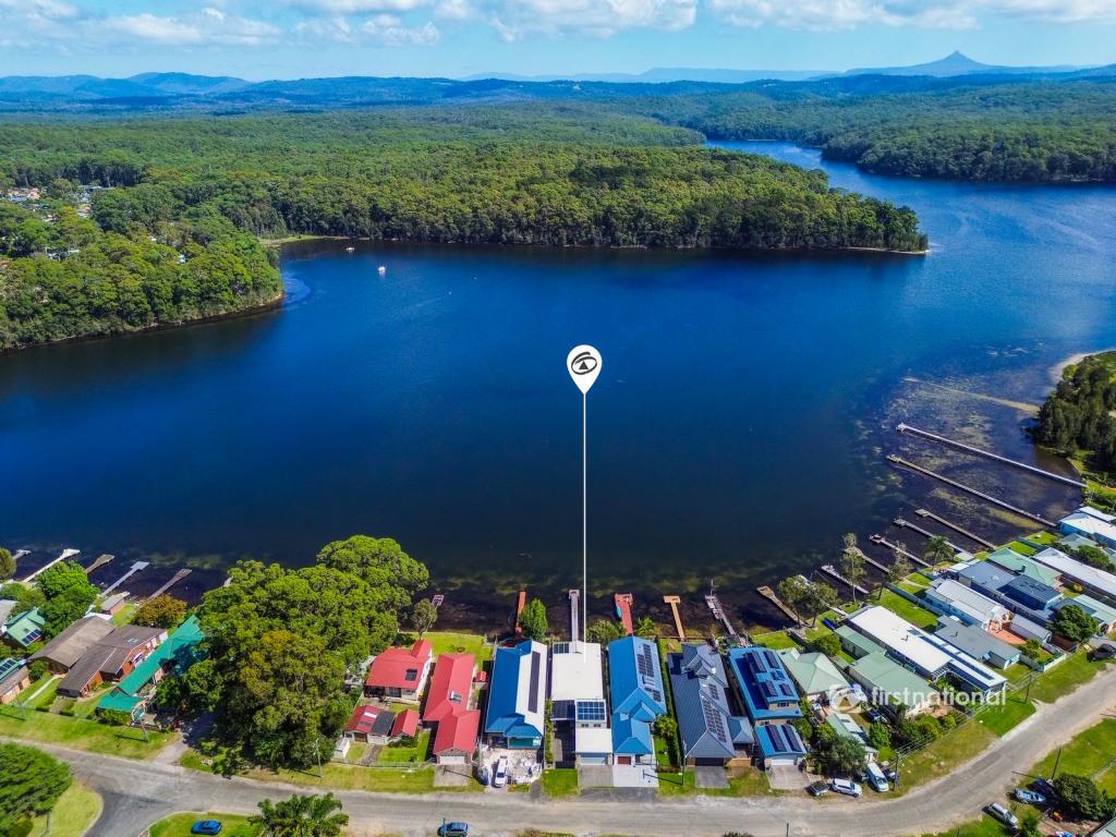 33 Lake View Dr, Burrill Lake, NSW 2539