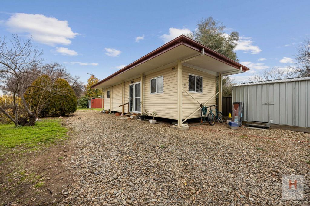 9 Florence St, Berridale, NSW 2628