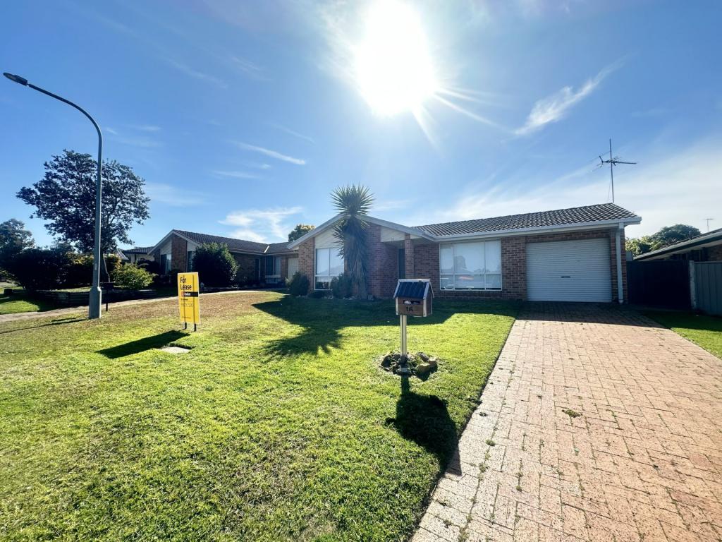 16 Dorrigo Cres, Bow Bowing, NSW 2566