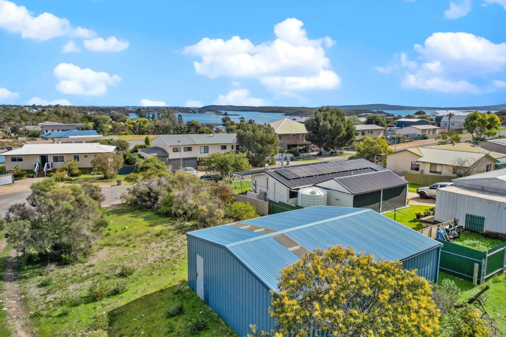 22 Sophie Cres, Coffin Bay, SA 5607